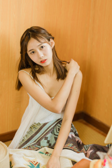 青田典子